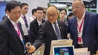 鸿蒙生态终端精彩亮相中移动伙伴大会，移鸿AOS系统重磅发布！