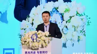 赛力斯段文平：车载光带来舱驾交互新体验