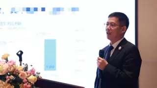 向新求质 引领机遇 厂商共担 共享荣熙丨2025年英轩重工商务年会隆重召开