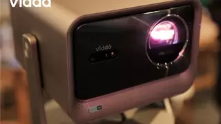 不畏强光，Vidda 发现X Pro百吋电视挑战北大湖极亮环境