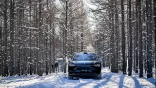 科技引领豪华新时代，问界M9大定超20万彰显中国汽车品牌力量