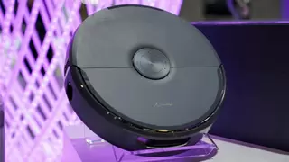 既能实时热活水拖地，又能外拓擦边角，云鲸带来履带拖布黑科技