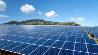 全球储能市场蓬勃发展，首航新能加速布局成绩斐然