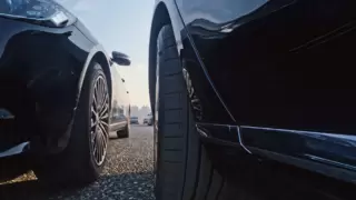 尊界S800又发华为黑科技，5D蟹行开启汽车操控新篇章