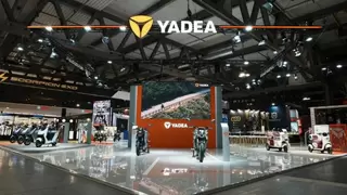 引领行业提质增效，雅迪携手南都共绘固态电池未来蓝图