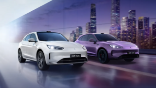 问界新M5 Ultra以五项进化，重塑高颜智能SUV新风尚