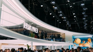 鲸鸿动能携手西班牙两大旅游局，共促旅游生态智慧升级