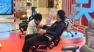 西昊C300i人体工学椅升级亮相，智能体验获消费者好评