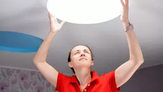 照明行业黑幕调查：护眼参数成摆设？消费者权益谁来保障？