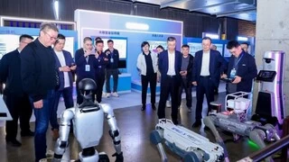 浪潮云“分布式智能云”战略发布，打通组织智能化落地“最后一公里”