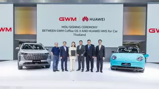 长城哈弗H6 PHEV搭载花瓣地图亮相泰国车展，带来3D车道级导航体验