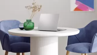 华硕无畏家族跨界联动《凸变英雄X》：有信赖，更热AI