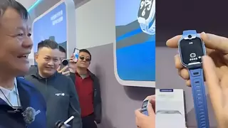 创维健康智能穿戴闪耀创维2025全品类客户大会，黄宏生盛赞儿童手表“守护未来之星”