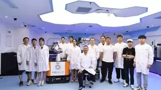 志特新材：携手中科大，打造“量子+AI”驱动的新材料研发新范式