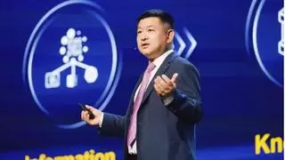 AI时代，数据觉醒 | 华为发布AI数据湖解决方案，加速行业智能化