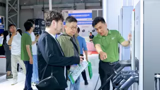 超聚变首次亮相2025上海国际充换电及光储充展