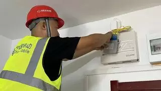 湖北移动“5G-A+万兆光网”双引擎激活智慧教育新动能