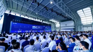 2025国际氢能与燃料电池汽车大会暨展览会在上海开幕