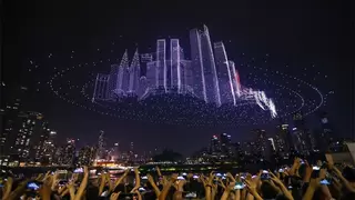 中国智造再创巅峰：11787架无人机点亮重庆夜空，刷新吉尼斯世界纪录