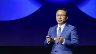 华为汪涛：AI全面重构超宽带网络，激发商业新增长