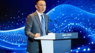 荣耀与中国移动达成AI终端战略合作：生态共建 加速AI落地