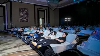 破解“深圳速度”睡眠困境，舒达智眠中国行携AI智能床开启「躺鉴会」