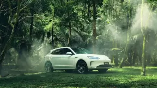 智能+舒适双重buff！问界新M5 Ultra成夏日出游最佳搭子