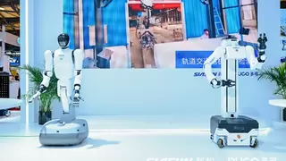 中科新松推人形机器人双机，自主移动+柔顺控制赋能智造升级