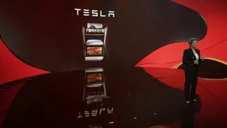 Grok AI模型将仅适配搭载AMD锐龙处理器的特斯拉车型，而英特尔芯片的旧款车型无缘升级