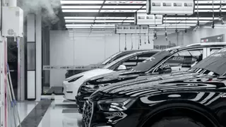 膜小二携手212越野车达成深度战略合作，开启汽车膜全场景适配新生态！