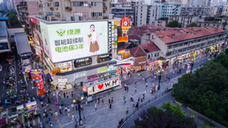 旺季领跑！绿源以“百万公里性能大挑战“引爆智能超续航攻势