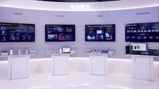 华为亮相2025中国联通合作伙伴大会，以鸿蒙生态共创智联未来