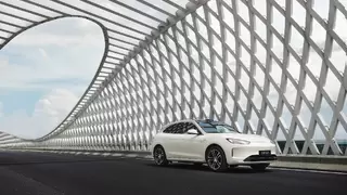 高考后学车潮来临！智能SUV问界新M5 Ultra成年轻人购车优选