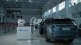 行业首例｜墨甲机器人成功完成“自主开车门“操作