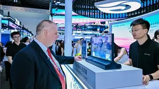 什么？这届大学生的全能AI伙伴来啦！讯飞星火X1全新升级！