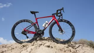 mentech美碳打造进阶级车手专属战车，彻明R重塑骑行体验