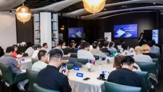 三星Galaxy Z系列AI体验官活动北京站：探索折叠形态的AI交互进化