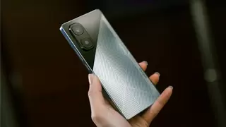 传音手机本地化策略进击印度 破解小语种翻译与电力续航双困局