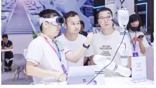 WRC 2025揭示行业趋势：灵巧手正从单一执行器向智能终端演进