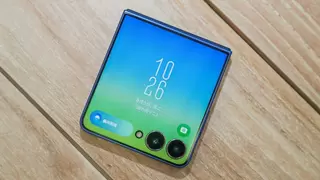 时刻在线的私人助理 三星Galaxy Z Flip7让你自在掌控生活节奏