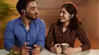 跨国会议新范式：时空壶W4Pro AI同传耳机让跨语言交流无缝衔接