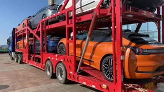 光伏组件、储能电池专线护航！中亿联达破解新能源产品出口物流瓶颈