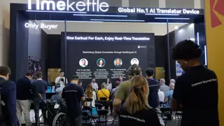 时空壶新品W4 AI同传耳机发布，“骨声纹”技术有何神奇魔力？