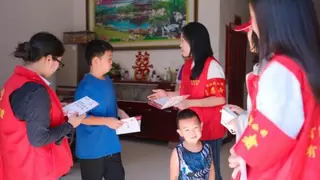 江汉联通志愿者“防溺宣传”进家门