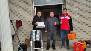 信号传千里，服务暖人心
