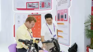 人民出行电动车惊艳东盟博览会 外海客商竞相寻求合作