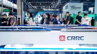 聚焦2025工博会：中国中车“双赛道双集群”彰显高端化、智能化、绿色化融合创新实践