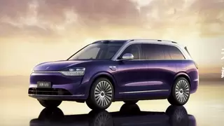 鸿蒙智行秋季上新，问界M9推银境紫新色，全新问界M7、尚界H5正式上市