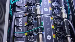 百亿美元数据中心液冷市场迎变，国产厂商加速全球突围