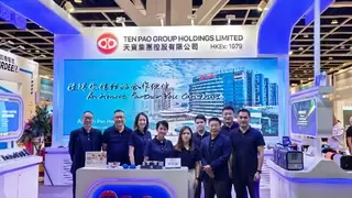 天宝集团于香港电子产品展上展示AI人形机械人智能充及新能源产品